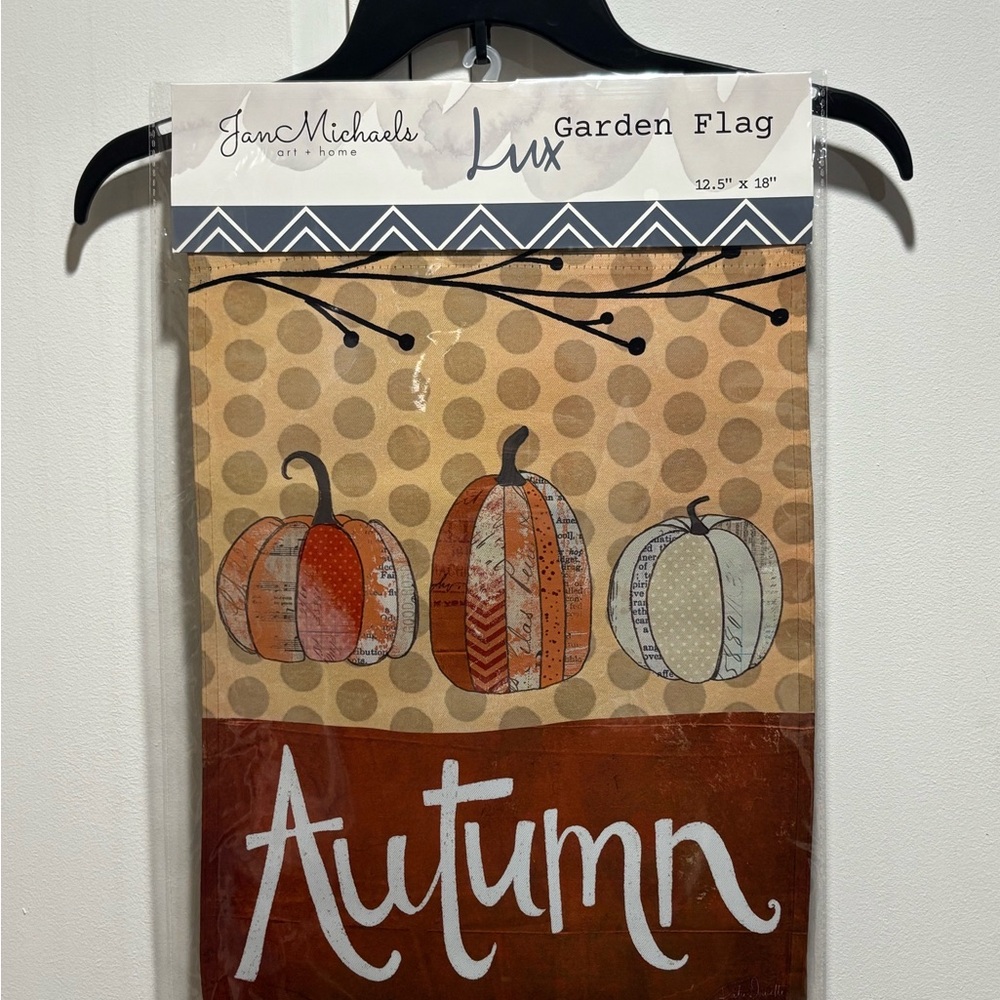 Autumn Garden Flag with Pumpkins